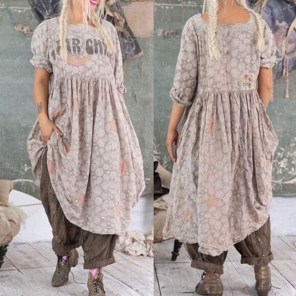 MAGNOLIA PEARL O/S Star Child Gloria Dress Distressed Appliqué Lagenlook - Picture 8 of 9